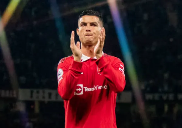 Man Utd sẽ tốt hơn khi không có Ronaldo? - Bóng Đá