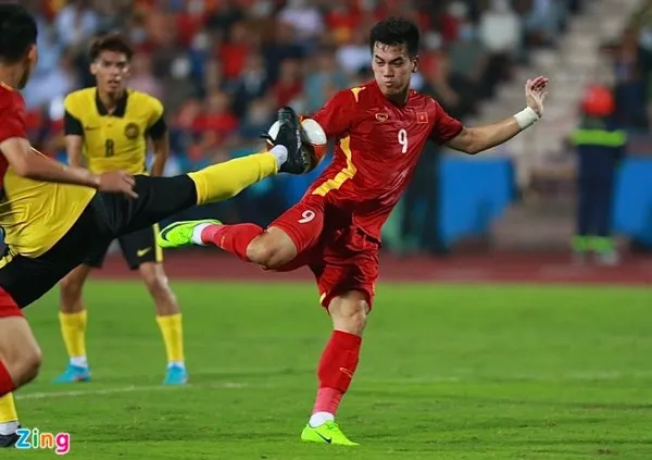 5 điểm nhấn U23 Việt Nam 1-0 Malaysia: Ám ảnh 'buôn gỗ'; Thầy Park khổ tâm - Bóng Đá