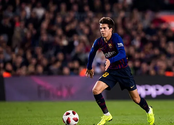 Barcelona to block Riqui Puig loan move - Bóng Đá