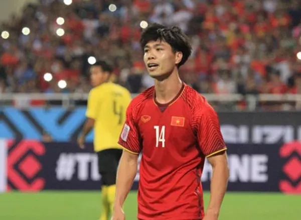 Đội tiêu biểu vòng bảng AFF Cup: Bất công cho Quang Hải và Văn Lâm? - Bóng Đá