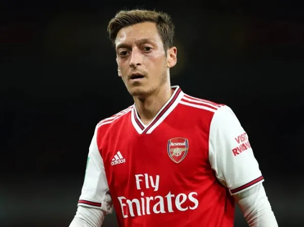 Rõ lý do vì sao Ozil không chịu giảm lương tại Arsenal - Bóng Đá