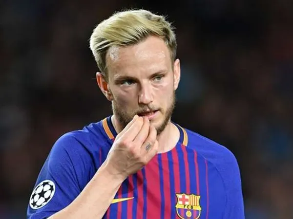 M.U ra giá 48 triệu bảng cho Rakitic - Bóng Đá