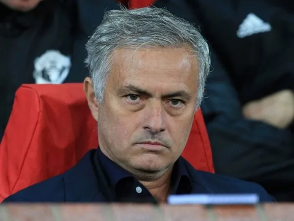 Góc nhìn: Hai cuộc đối đầu quyết định tương lai của Mourinho - Bóng Đá