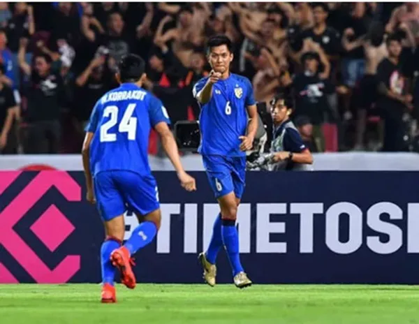 Đội tiêu biểu vòng bảng AFF Cup: Bất công cho Quang Hải và Văn Lâm? - Bóng Đá