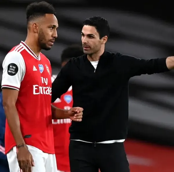 Pierre-Emerick Aubameyang sends message to Arsenal over failure to qualify for Champions League - Bóng Đá