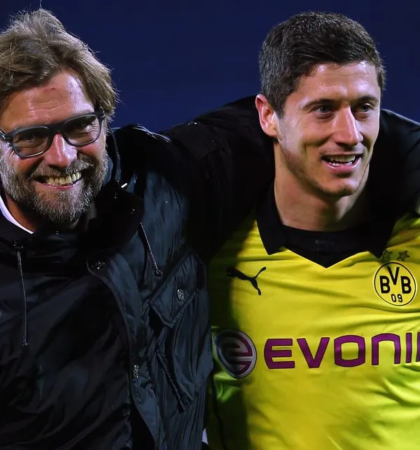 Klopp linked to eye-catching reunion with Dortmund old boy with mammoth bid to send Liverpool pulses racing - Bóng Đá