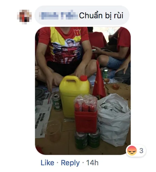 - Bóng Đá