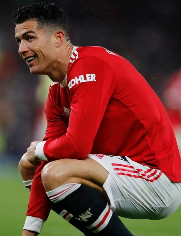 Diogo Dalot sends message to Cristiano Ronaldo over his Manchester United future - Bóng Đá