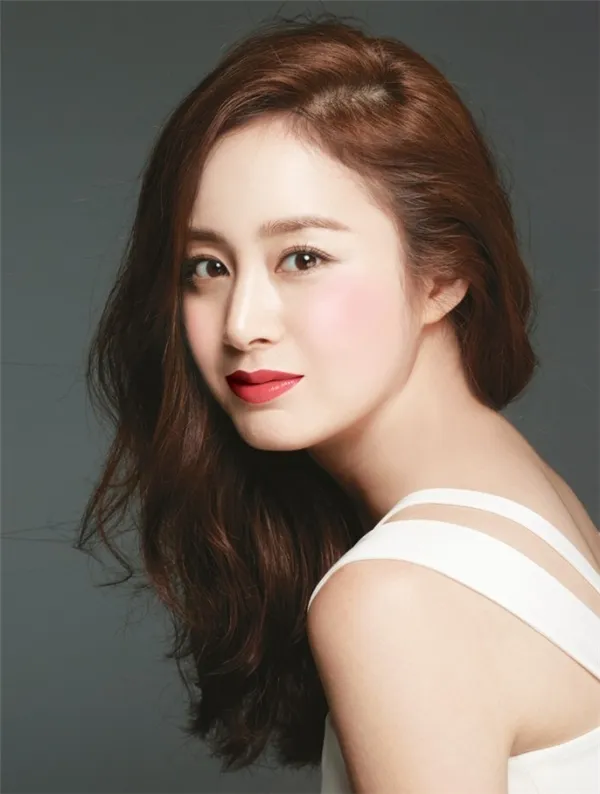 phu-nu-co-menh-phuong-hoang-3