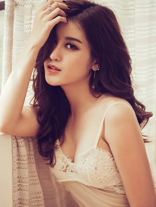 a-hau-huyen-my1