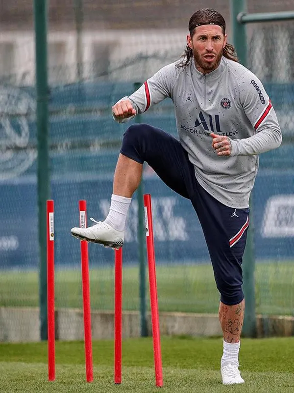 PSG confirm Sergio Ramos will MISS Champions League clash against his former side Real Madrid  - Bóng Đá