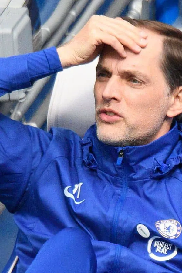 Thomas Tuchel could be sacked by Chelsea after recent poor form, claims Paul Robinson - Bóng Đá