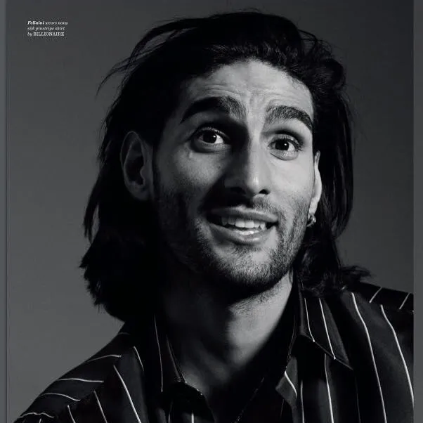 Marouane Fellaini và những kiểu tóc gây bão - Bóng Đá