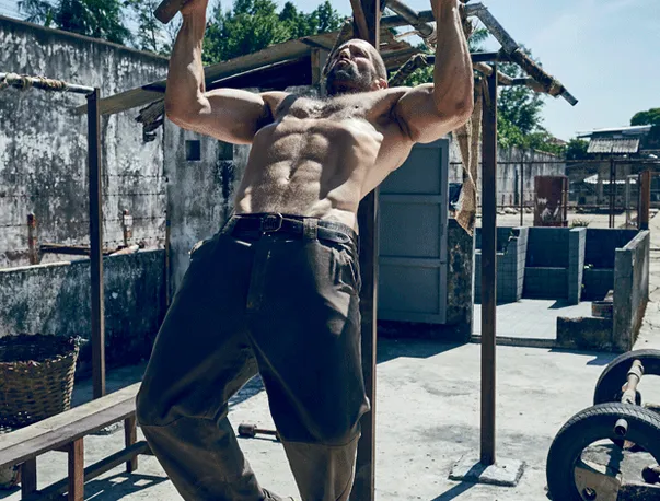 Kết quả hình ảnh cho Jason Statham 6 packs