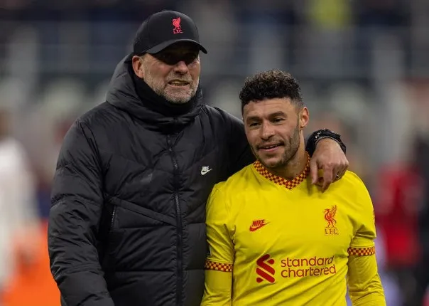  Klopp báo tin sốc về Oxlade-Chamberlain - Bóng Đá