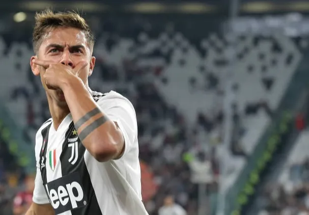 Dybala khóc sướt mướt khi ghi bàn hồi sinh - Bóng Đá