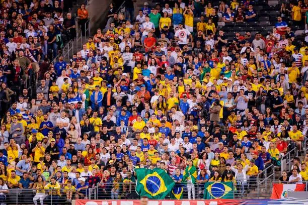 Neymar tái hiện hình ảnh quen thuộc tại World Cup - Bóng Đá