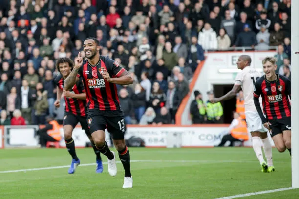 Martial phá vỡ giới hạn bản thân, Man United áp sát top 4 - Bóng Đá