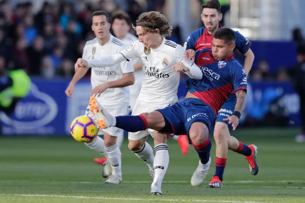 Quả bóng vàng là vinh quang, nhưng cũng là 'tại họa' với Modric  - Bóng Đá