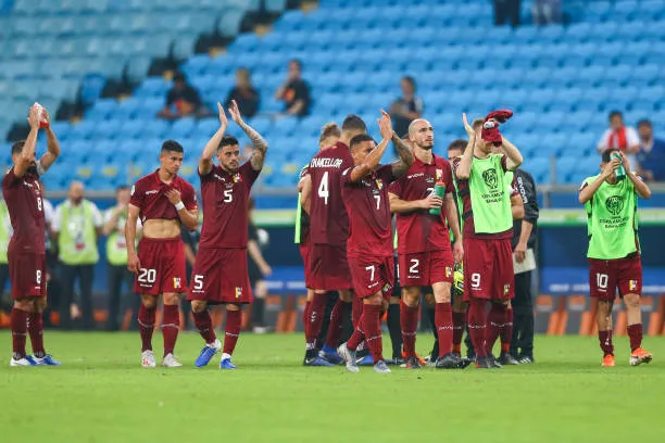 VAR tiếp tục xuất hiện tại Copa, định đoạt luôn trận đấu - Bóng Đá