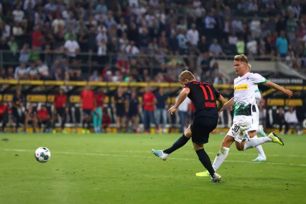 Lập hattrick, Timo Werner cùng đội nhà chiếm ngôi Dortmund - Bóng Đá