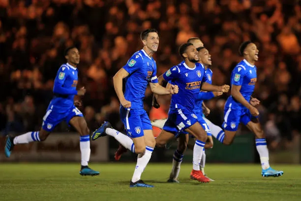 Sao muốn ra đi sút hỏng penalty, Tottenham cay đắng bị loại bởi đội Hạng Ba - Bóng Đá