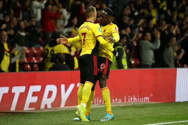 Welbeck ghi bàn, Watford đi tiếp - Bóng Đá