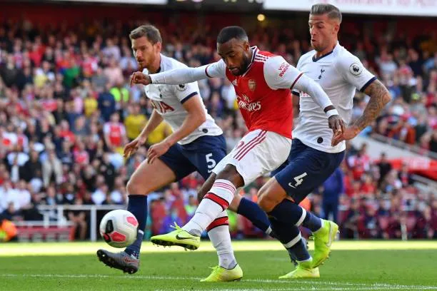 5 điểm nhấn vòng 4 Premier League 2019/2020: Ông lớn tách top; Firmino chạm cột mốc lịch sử - Bóng Đá