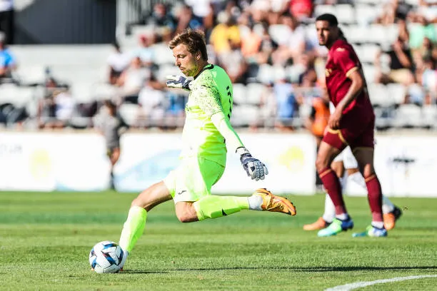 Man Utd eyeing Tim Krul - Bóng Đá