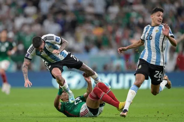 Cựu sao Arsenal hóa người hùng của Argentina - Bóng Đá