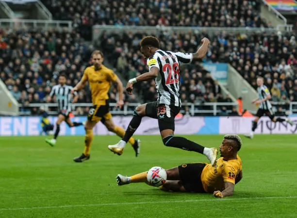 'Nuối tiếc của Arsenal' bùng nổ dưới màu áo Newcastle - Bóng Đá