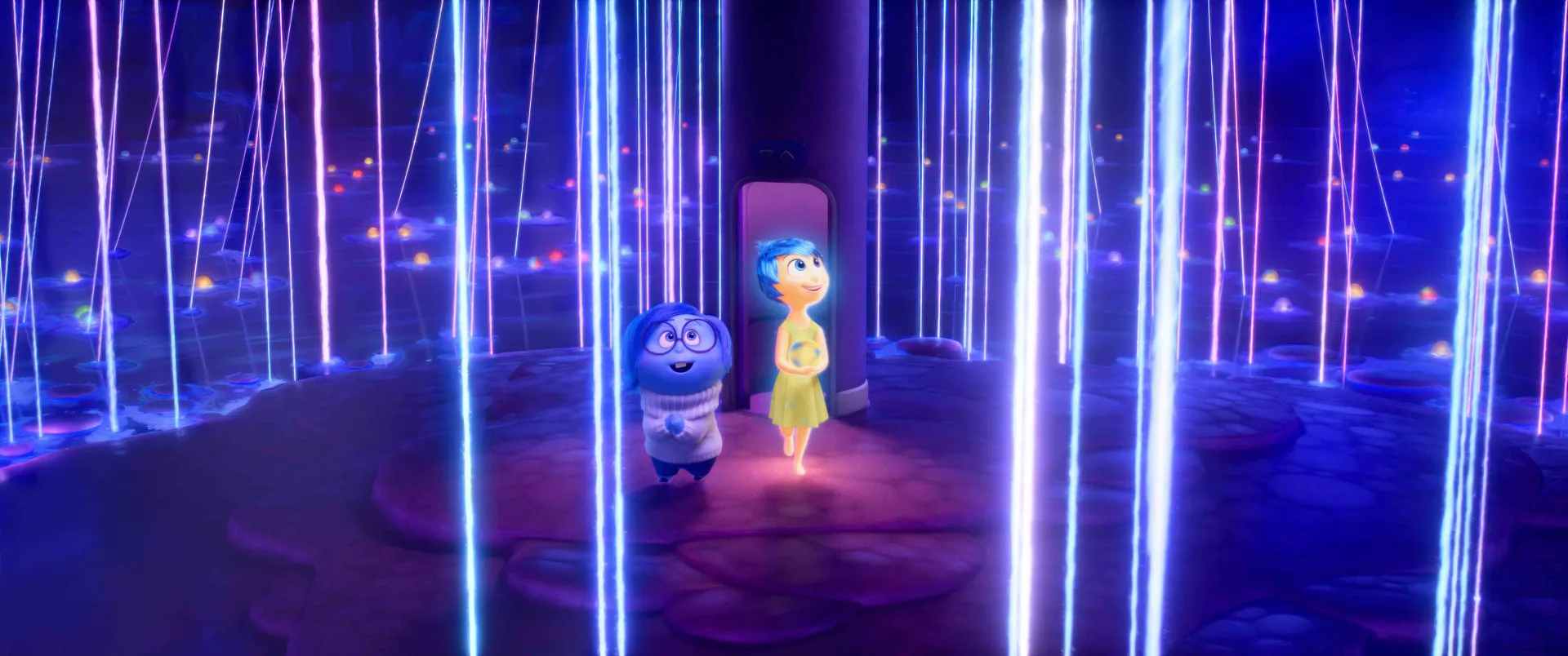 INSIDE OUT 2-ONLINE-USE-i110_6Q_pub.pub16.572 (1)