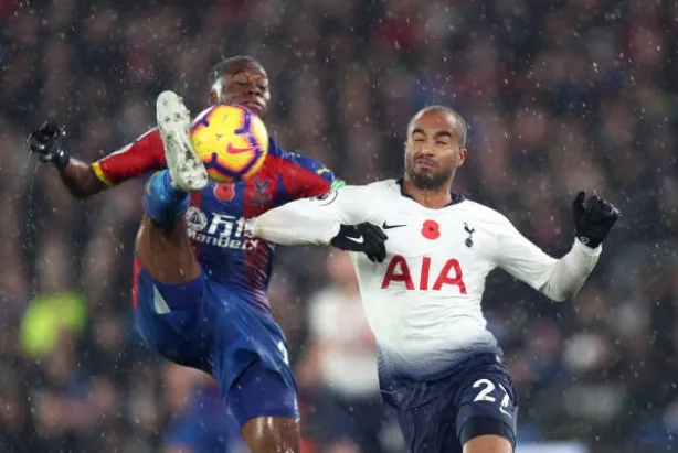 Wan Bissaka tắc bóng qua 10 vòng NHA - Bóng Đá