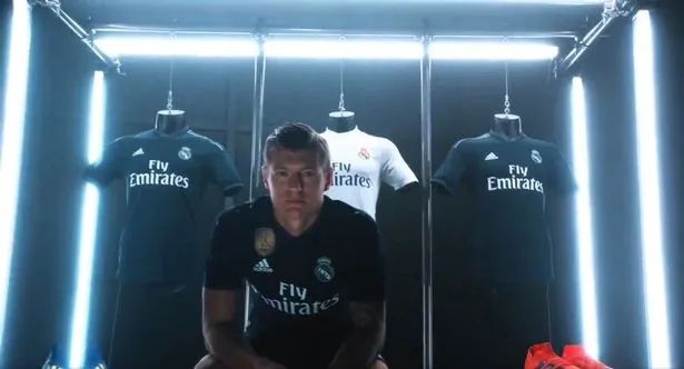 Real công bố áo đấu mùa sau: Có Bale, KHÔNG Ronaldo - Bóng Đá