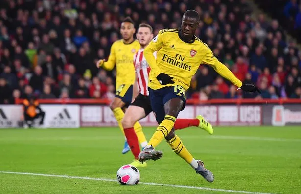 '£70m down the drain!' - Manchester United fans send Nicolas Pepe transfer message to Arsenal - Bóng Đá