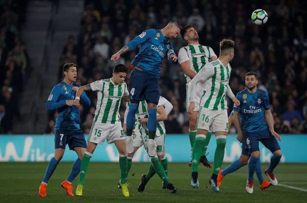 Chấm điểm Real Madrid trận Betis: Ronaldo nép mình trước đàn em - Bóng Đá