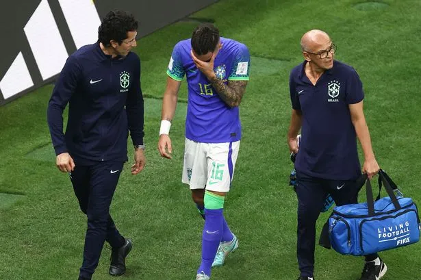 Manchester United loanee Alex Telles shares World Cup heartbreak after being ruled out with injury - Bóng Đá