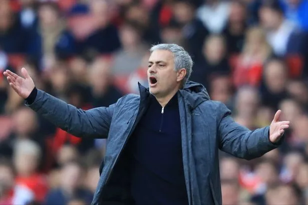 Mourinho: Man Utd cần phép màu để vào top 4 - Bóng Đá