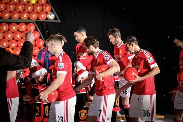 Thi đấu tệ, Man United nói không với tiệc giáng sinh - Bóng Đá