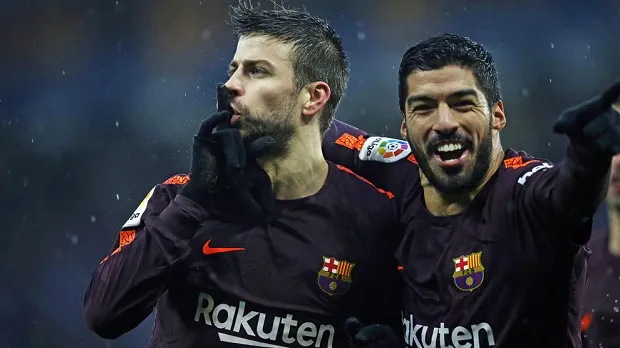 Pique đối mặt án phạt vì hành vi ăn mừng khiêu khích - Bóng Đá