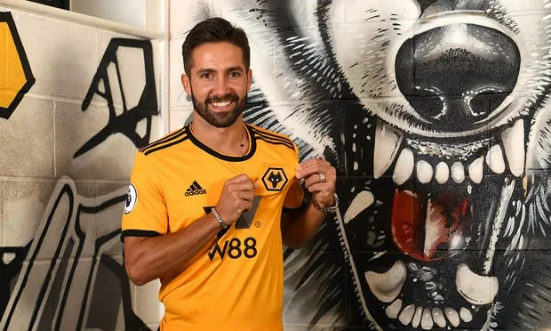 CHÍNH THỨC: Wolves chiêu mộ thành công Joao Moutinho - Bóng Đá