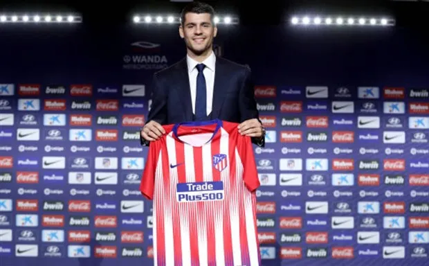 Morata 'đỏ mặt' nhìn ảnh cũ trong ngày ra mắt Atletico - Bóng Đá