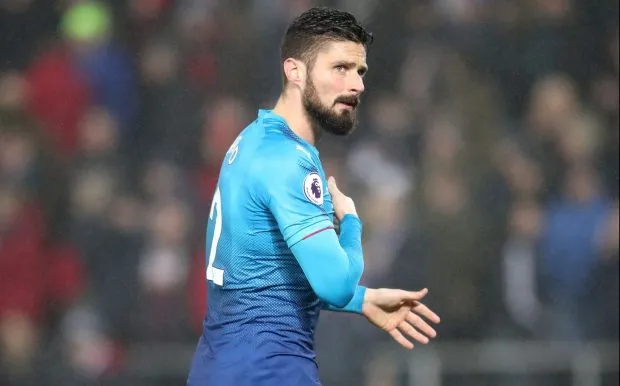 Arsenal thua sốc, Giroud chào từ biệt CĐV để sang Chelsea - Bóng Đá