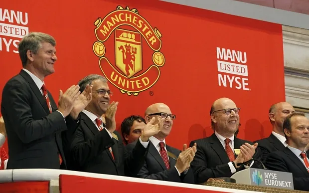 Nhà Glazers chốt giá khủng bán đứt Man Utd - Bóng Đá