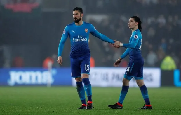 Arsenal thua sốc, Giroud chào từ biệt CĐV để sang Chelsea - Bóng Đá