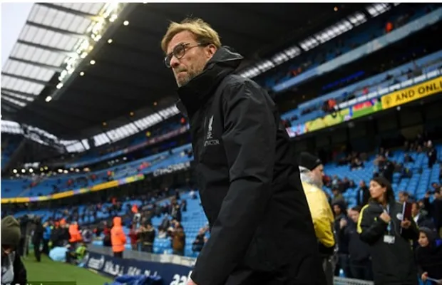 Thầy trò Klopp hừng hừng khí thế bước vào Etihad - Bóng Đá