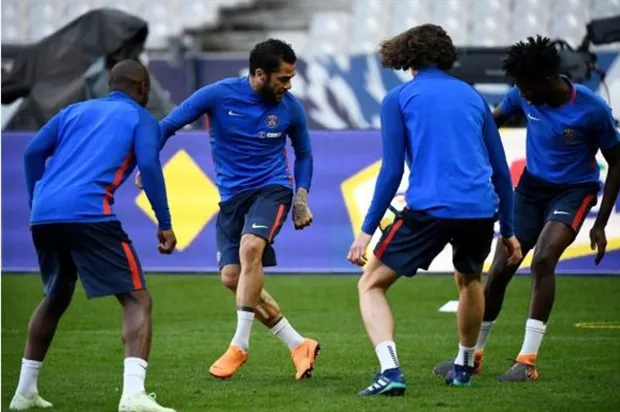 Không Neymar và Verratti, Emery đau đầu trước thềm chung kết  - Bóng Đá