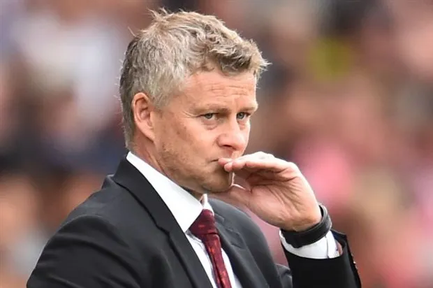 Sanchez lộ chuyện hậu trường, CĐV Man Utd nói lời cay nghiệt - Bóng Đá