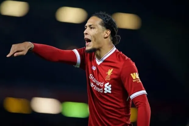 Lực lượng của Liverpool: Van Dijk là sự thay đổi duy nhất - Bóng Đá