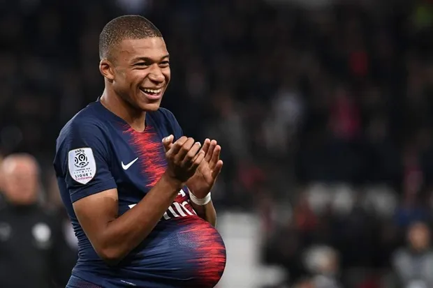 Chưa đủ 20, nhưng Mbappe đã bỏ xa cả Messi lẫn Ronaldo - Bóng Đá